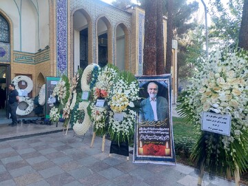 مراسم ترحیم عبدالحمید نقره‌کار برگزار شد
