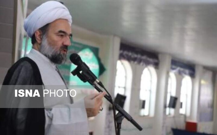 امام جمعه زاهدان: پیام مقتدرانه رهبر انقلاب روح امید را در کالبد جامعه دمید
