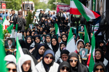 بیعت معلمان با رهبر معظم انقلاب