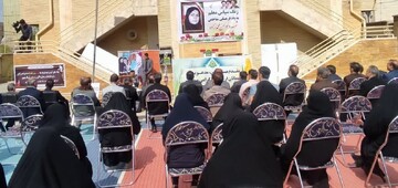 معلمان نقش مهمی در فرهنگ‌سازی و پرورش نسل متعهد ایفا می‌کنند
