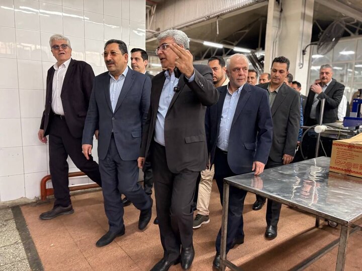 با تمام توان باید از تولید حمایت کنیم