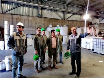 معاون محیط زیست فارس: با هرگونه تخطی صنایع از ضوابط محیط زیستی برخورد قاطع می‌شود