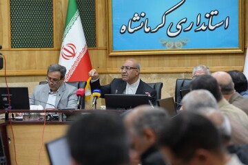 استاندار کرمانشاه: نظارت بر بازار تشدید و کرکره متخلفان پایین کشیده شود 
