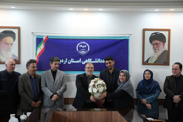 رئیس جهاددانشگاهی اردبیل: معلمان پیشگامان ترویج تفکر جهادی و تربیت نسل توانمند هستند