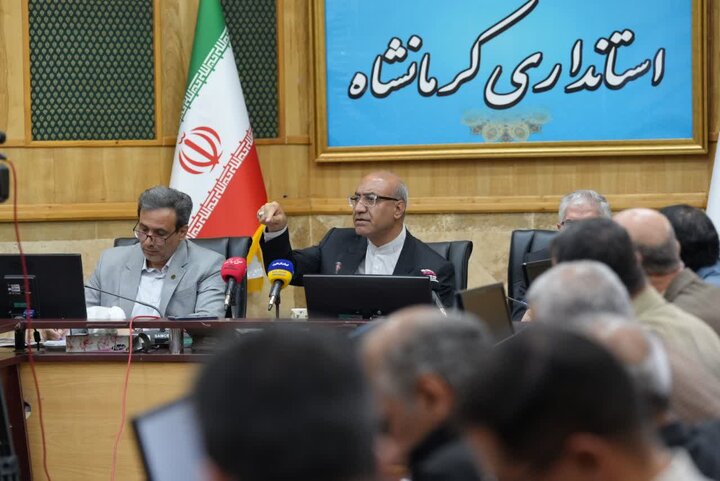 استاندار کرمانشاه: نظارت بر بازار تشدید و کرکره متخلفان پایین کشیده شود 