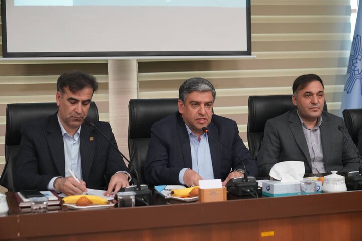 استاندار اردبیل: دانشگاه‌ها و اساتید باید در پایداری اجتماعی نقش بیشتری داشته باشند