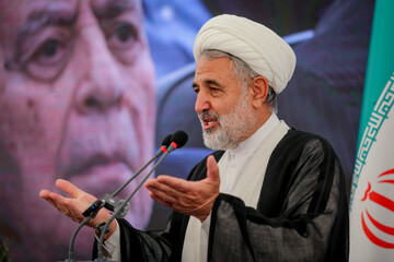 سخنرانی حجت الاسلام و المسلمین ذوالنوری در سفر وزیر راه و شهرسازی به قم