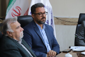 ابراهیم ایران‌نژاد، رئیس پژوهشکده توسعه و برنامه‌ریزی جهاد دانشگاهی آذربایجان شرقی در مراسم گرامی داشت هفته معلم سازمان جهاددانشگاهی آذربايجان شرقى