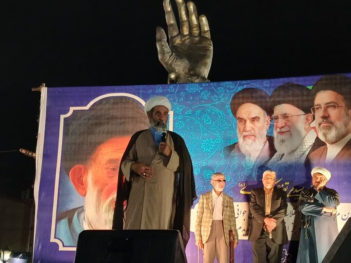 مدیر مرکز مطالعات اسلامی علامه عسکری: ملت ایران الگوی جهانی مجاهدت اسلامی است