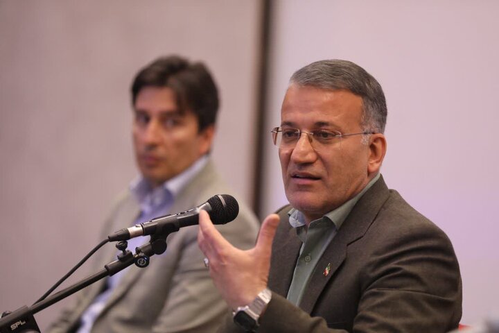 شهردار مطرح کرد: زمانبندی ۱۸ ماهه برای اجرای طرح پیاده‌راه مرکزی اراک