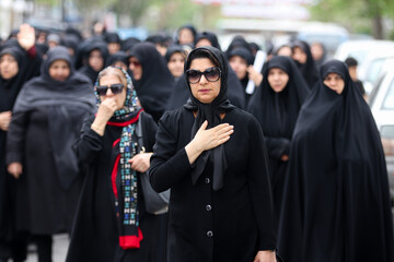 تشییع پیکر جانباز حمله به حسینیه اعظم زنجان