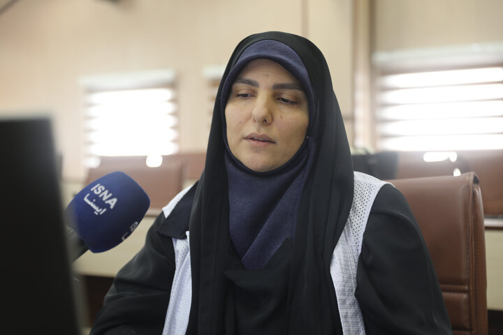 روایت زنانی که در جنگ، امید را پشت تلفن بحران نگه داشتند