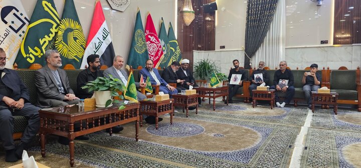 استقبال سفیر ایران در عراق از خانواده شهدای میناب