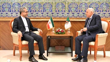 دیدار سفیر ایران با وزیر خارجه الجزایر