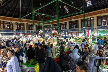 زندگی در موقعیت "نه جنگ، نه صلح" - تهران