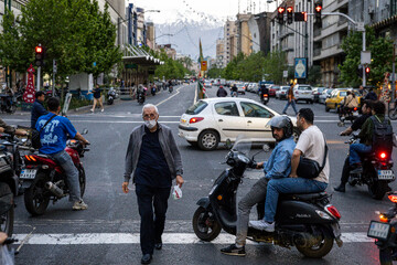 زندگی در موقعیت "نه جنگ، نه صلح" - تهران