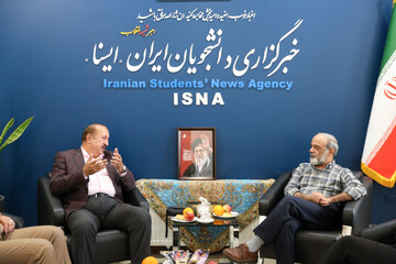 بازدید سخنگوی وزارت صمت از خبرگزاری ایسنا