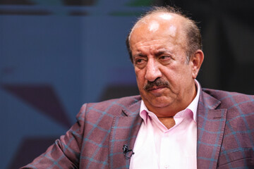 سرنوشت واردات خودرو و تلفن همراه در سال ۱۴۰۵/ سیاست‌های دولت تغییر کرده؟