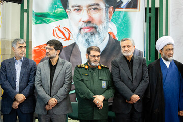 صولت مرتضوی و سردار معروفی در مراسم پاسداشت سرلشکر پاسدار شهید غلامرضا سلیمانی
