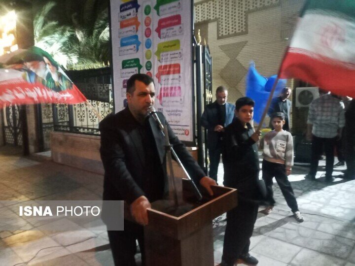 ۶۶ شب حماسه حضور جهادگران جهاد دانشگاهی در میدان خیابان