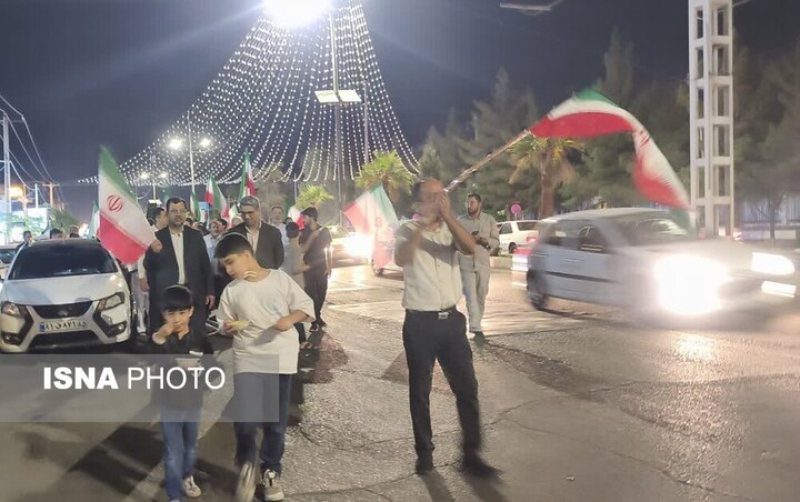 ۶۶ شب حماسه حضور جهادگران جهاد دانشگاهی در میدان خیابان