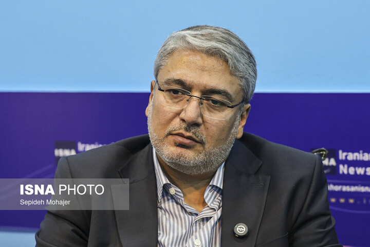 جهاد دانشگاهی باید از ظرفیت‌های فناورانه خود برای ورود به بازار استفاده کند