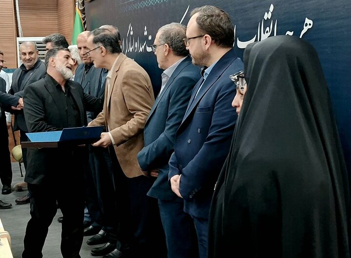 رئیس بنیاد شهید: کارنامه امدادگران در جنگ رمضان درخشان است