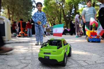 برگزاری کاروان خودرویی سربازان کوچک امام زمان (عج)- کرمانشاه
