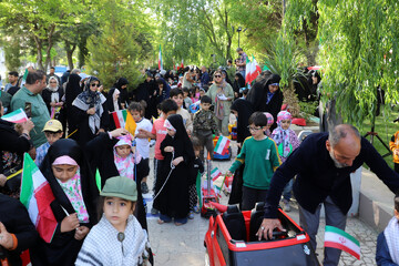 برگزاری کاروان خودرویی سربازان کوچک امام زمان (عج)- کرمانشاه