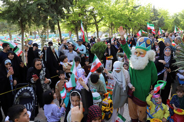 برگزاری کاروان خودرویی سربازان کوچک امام زمان (عج)- کرمانشاه
