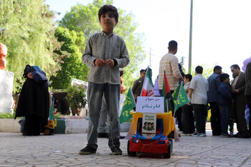 برگزاری کاروان خودرویی سربازان کوچک امام زمان (عج)- کرمانشاه
