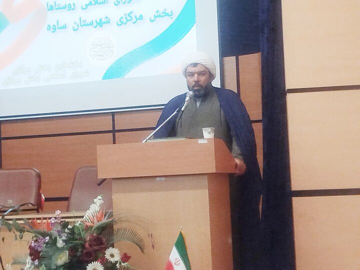 نماینده ساوه و زرندیه خواستار راه‌اندازی قرارگاه اقتصادی شهرستانی برای مدیریت بحران‌ها شد