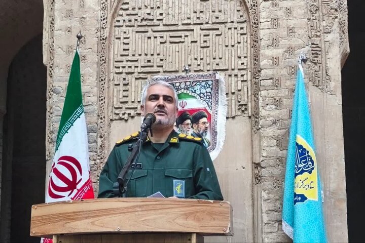 فرمانده سپاه ورامین: ابهت آمریکا در خلیج فارس له شد