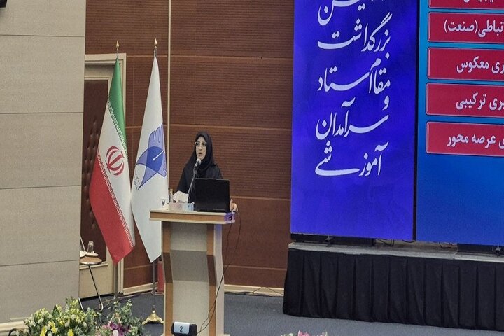 هوش مصنوعی جای دانشگاه را نمی‌گیرد، اما دانشگاه سنتی را حذف می‌کند