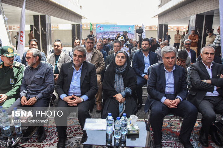 افتتاح ۲۹۴۹ واحد مسکونی در استان سمنان با حضور وزیر راه و شهرسازی