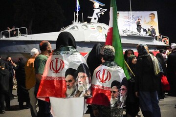 مراسم گرامیداشت اربعین  علمدار خلیج فارس دریابان شهید علیرضا تنگسیری و شهدای نیروی دریایی سپاه _بابل