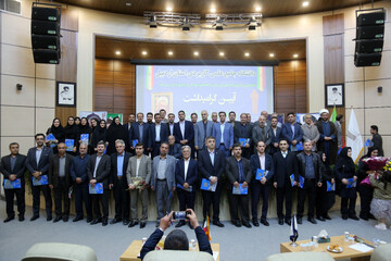 آیین گرامیداشت سرآمدان دانشگاه جامع علمی کاربردی استان اردبیل
