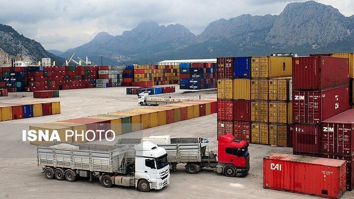 توسعه صادرات با اقدامات مقطعی محقق نمی‌شود