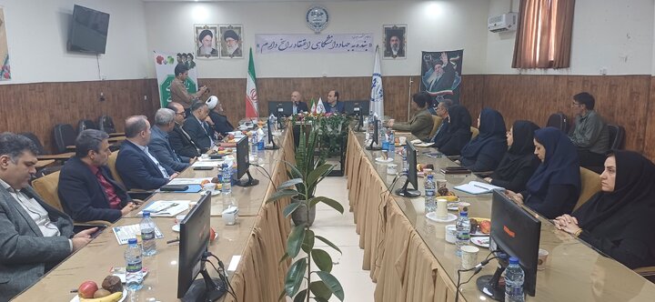 لزوم بهرهگیری از ظرفیت دانشجویان دکترا و پسادکترا در جهاددانشگاهی استان سمنان