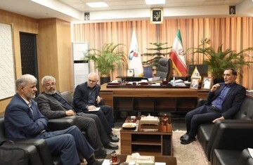 تاکید رئیس بنیاد شهید بر توجه مستمر به نیازهای جانبازان