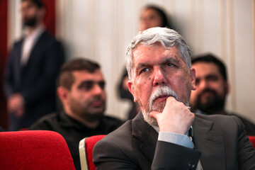 سید عباس صالحی، وزیر فرهنگ و ارشاد اسلامی در دومین آیین «امین ایران» به یاد رهبر شهید انقلاب