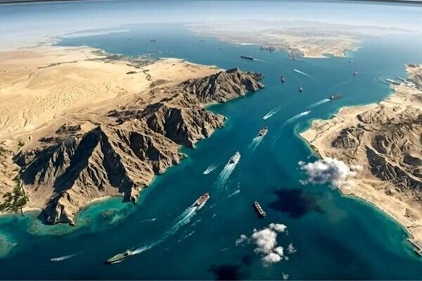نماینده ورامین، پیشوا و قرچک در مجلس: عبور از تنگه هرمز بدون اجازه ایران ممنوع است