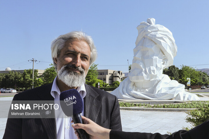 فردوسی؛ سرمایه‌ای فرهنگی در برابر سرمایه سیاسی و قدرت