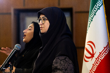 سخنرانی شینا انصاری، رییس سازمان محیط زیست در نشست خبری سخنگوی دولت