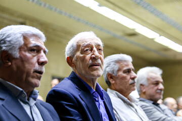 محمد دادکان در مراسم یادبود عبدالله موحد اسطوره ورزش ایران