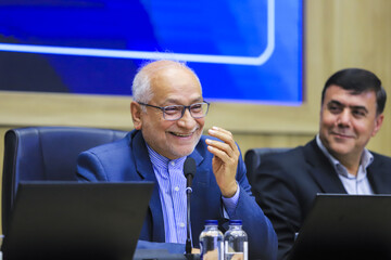سخنرانی سیدحسین مرعشی ،دبیرکل حزب کارگزاران سازندگی ایران و استاندار سابق کرمان در نشست هم‌اندیشی تداوم توسعه در شرایط بحران - کرمان