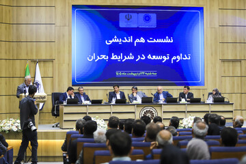 از آغاز ساخت ۵ آزادراه در استان کرمان تا لزوم استفاده کارگزاران نظام از وحدت کنونی