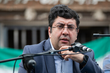 سخنرانی سعید طاووسی، استاد تاریخ در همایش «امر ملی و جنگ»