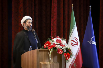 باید برای آغاز سال تحصیلی آماده‌باش جدی داشته باشیم