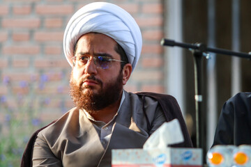 پیام طبیبی، پژوهشگر تاریخ شفاهی جنگ در همایش «امر ملی و جنگ»